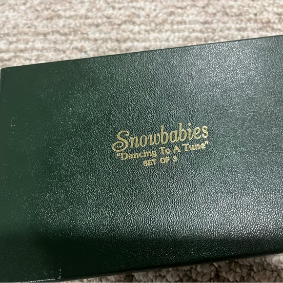 Dancing To A Tune Snowbabies set of three like new - Picture 4 of 4